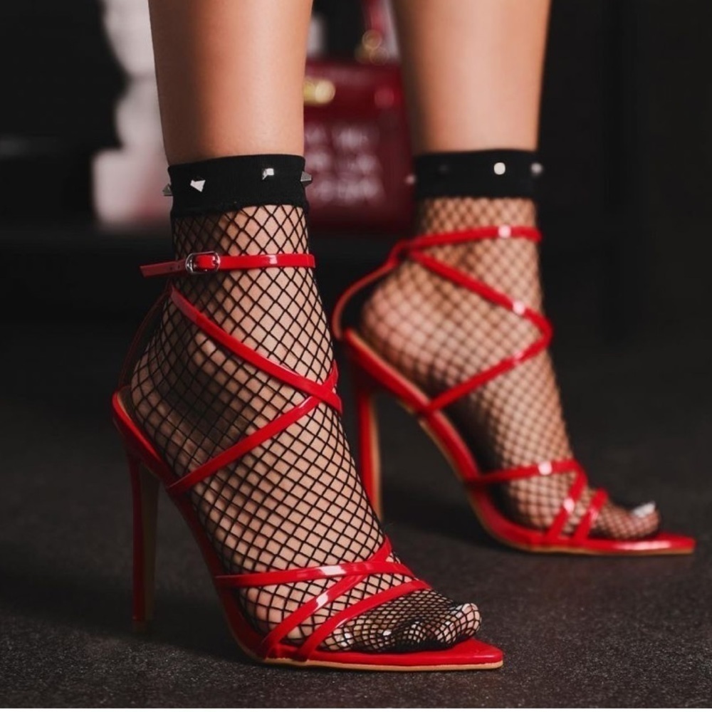 Ego KAIA POINTED BARELY THERE HEEL IN RED PATENT